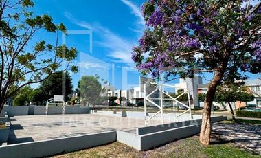 CASA EN VENTA PARQUES TESISTAN ZAPOPAN