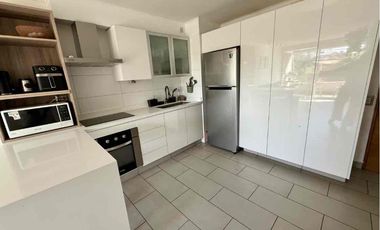 Se arrienda Departamento Amoblado en excelente ubicación en las Condes 2hab./2banos/est/bod/10min.Metro Hernando de Magallanes