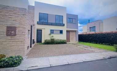 CASA CAMPESTRE  EN VENTA SECTOR CONJUNTO  CAMPESTRE VERDE VIVO CAJICA