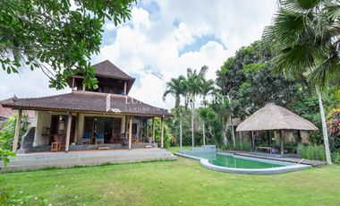 DIJUAL VILLA 3 KAMAR TIDUR DI BONA, GIANYAR