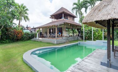 DIJUAL VILLA 3 KAMAR TIDUR DI BONA, GIANYAR