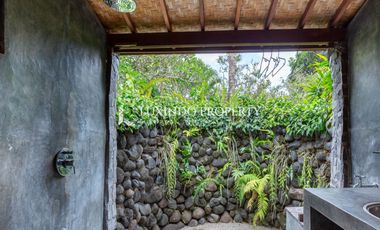 DIJUAL VILLA 3 KAMAR TIDUR DI BONA, GIANYAR