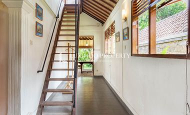 DIJUAL VILLA 3 KAMAR TIDUR DI BONA, GIANYAR