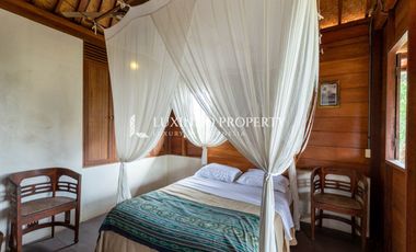 DIJUAL VILLA 3 KAMAR TIDUR DI BONA, GIANYAR