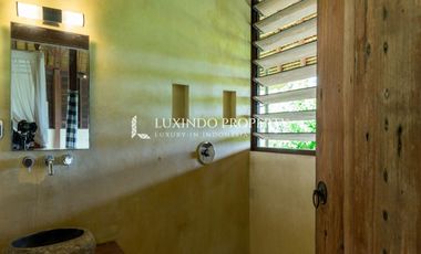 DIJUAL VILLA 3 KAMAR TIDUR DI BONA, GIANYAR