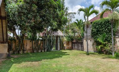 DIJUAL VILLA 3 KAMAR TIDUR DI BONA, GIANYAR