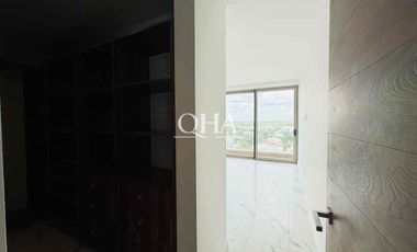 Se vende o renta departamento en icono towers en Cancún centro