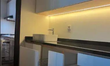 Jual apartemen Kensington Royal Suites Kelapa Gading Tower Delington Lantai 12, Full Furnished, Bagus, Negooo