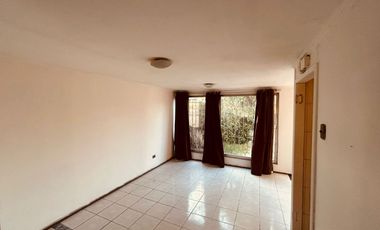 Casa 4 Dormitorios Dos Baños Estacionamientos Maipu