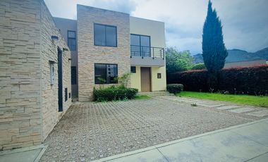 CASA CAMPESTRE EN VENTA SECTOR CONJUNTO CAMPESTRE VERDE VIVO CAJICA