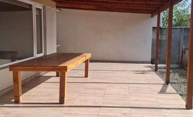 Hermosa cómoda y amplia casa en Camino Botrolhue sector Barrio Francés