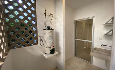 DEPARTAMENTO CON 2 RECÁMARAS EN PLANTA ALTA, SODZIL NORTE, MÉRIDA