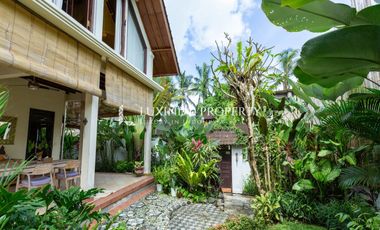 DIJUAL VILLA DENGAN 2 KAMAR TIDUR DI ANDONG, UBUD
