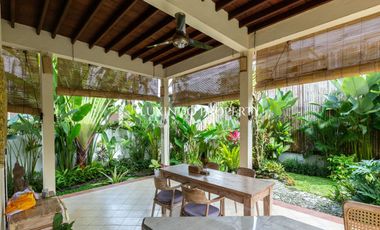 DIJUAL VILLA DENGAN 2 KAMAR TIDUR DI ANDONG, UBUD