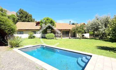Arriendo Parcela en Hacienda El Escorial - 7D/4B con Piscina
