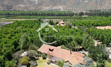 Arriendo Parcela en Hacienda El Escorial - 7D/4B con Piscina