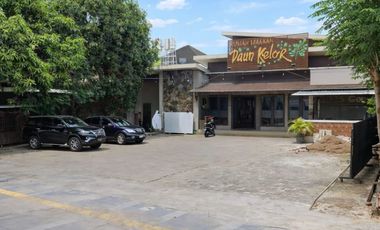 Disewakan bangunan eks Rumah makan lokasi tengah kota makassar