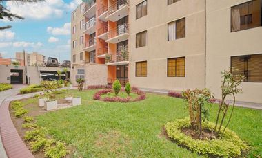 Se vende departamento de 3 habitaciones en Piso 1 en Condominio en Parques de Surco 2