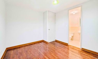 Se vende departamento de 3 habitaciones en Piso 1 en Condominio en Parques de Surco 2