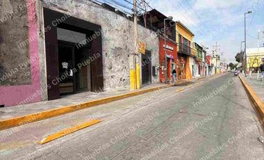 Local comercial en renta en el corazón de San Andrés Cholula, ideal para cadena restaurantera, bar, franquicia, restaurante, minisuper, tienda de conveniencia, grupos comerciales.