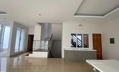 RUMAH DIJUAL CEPAT MURAH PRIVATE POOL DI CILANDAK KEMANG