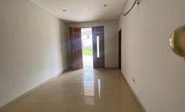 RUMAH DIJUAL CEPAT MURAH PRIVATE POOL DI CILANDAK KEMANG
