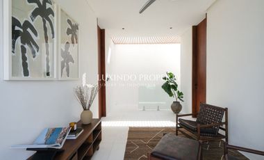 DIJUAL VILLA DENGAN 3 KAMAR TIDUR DI TABANAN