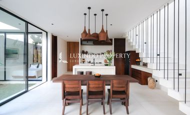 DIJUAL VILLA DENGAN 3 KAMAR TIDUR DI TABANAN