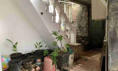 Jual Cepat Rumah Luas 192m² Strategis di Tanjung Duren Jakarta Barat