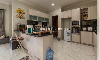 DIJUAL RUMAH DENGAN 3 KAMAR TIDUR DI DENPASAR BARAT