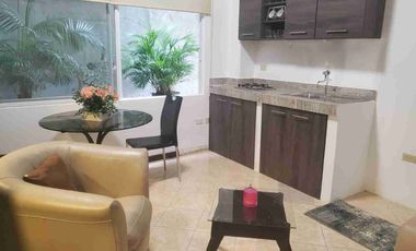 SUITE AMOBLADA EN ALQUILER CON PARQUEO EN LOMAS DE URDESA EN NORTE DE GUAYAQUIL ECUADOR.