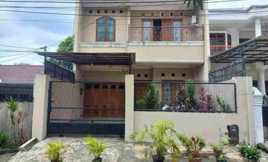 Jual Cepat Rumah Luas 226m² Siap Huni Strategis di Kebon Jeruk Jakarta Barat