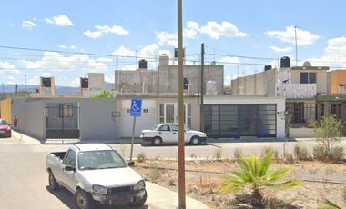 Casa en venta en colonia Florida II, Matehuala, San Luis Potosí JP2