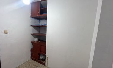 Oportunidad! Vencido casa de 3 plantas - Vía principal Isidro Ayora, sauces 6