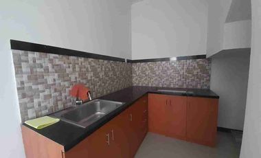 DIJUAL CEPAT RUMAH TOWN HOUSE 2 LANTAI DI BUMI CIWASTRA BANDUNG
