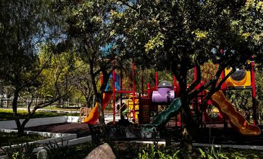 Terreno en Vista Real country club