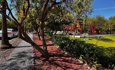 Terreno en Vista Real country club