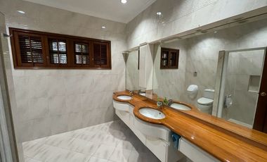 For Sale House and Lot in Dasmarinas Village Makati