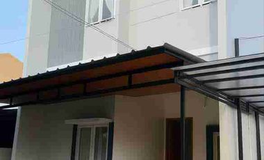 Jual Rumah Strategis 2 Lantai Eksklusif Siap Huni di Pratama Residence Bekasi Timur