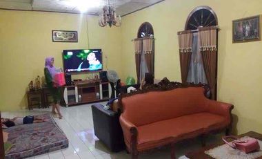 rumah di Purworejo di dekat polsek lowano