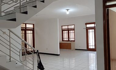TURUN HARGA MURAH – RUMAH TERAWAT SIAP HUNI BABAKAN JERUK, BANDUNG