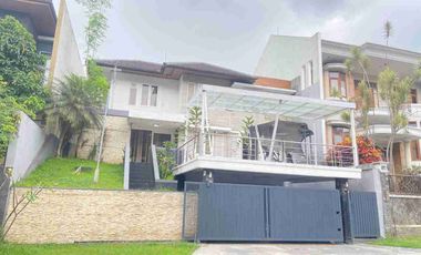 Rumah Besar Setra Duta dkt Tol Pasteur Bandung Utara
