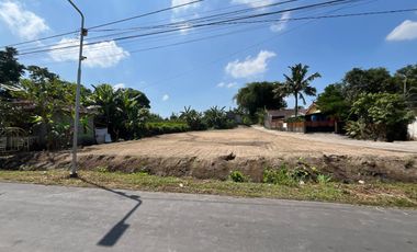 RUMAH 2 LANTAI DI JL KALIURANG KM 9 DEKAT BIAS JOGJA