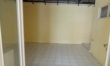 Disewakan Rumah Golf Lake Cengkareng Bersih Buruan