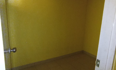 Disewakan Rumah Golf Lake Cengkareng Bersih Buruan