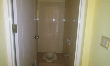 Disewakan Rumah Golf Lake Cengkareng Bersih Buruan