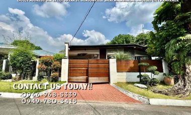 3 Bedrooms House with Pool For Rent Located inside a secured subdivision in Barangay CutCut,Angeles City,Pampanga