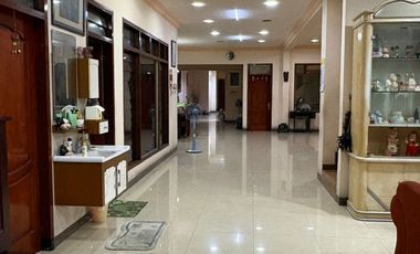 Ruko Daerah Jalan Panglima Sudirman Trenggalek
