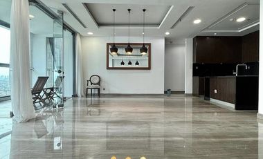 Disewakan Apartemen Kemang Village Residence Tipe 3 Kamar Tidur Semi Furnished