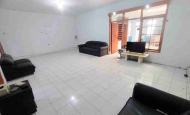 HITUNG TANAH Rumah + Toko/Kios di Jalan Raya Padalarang